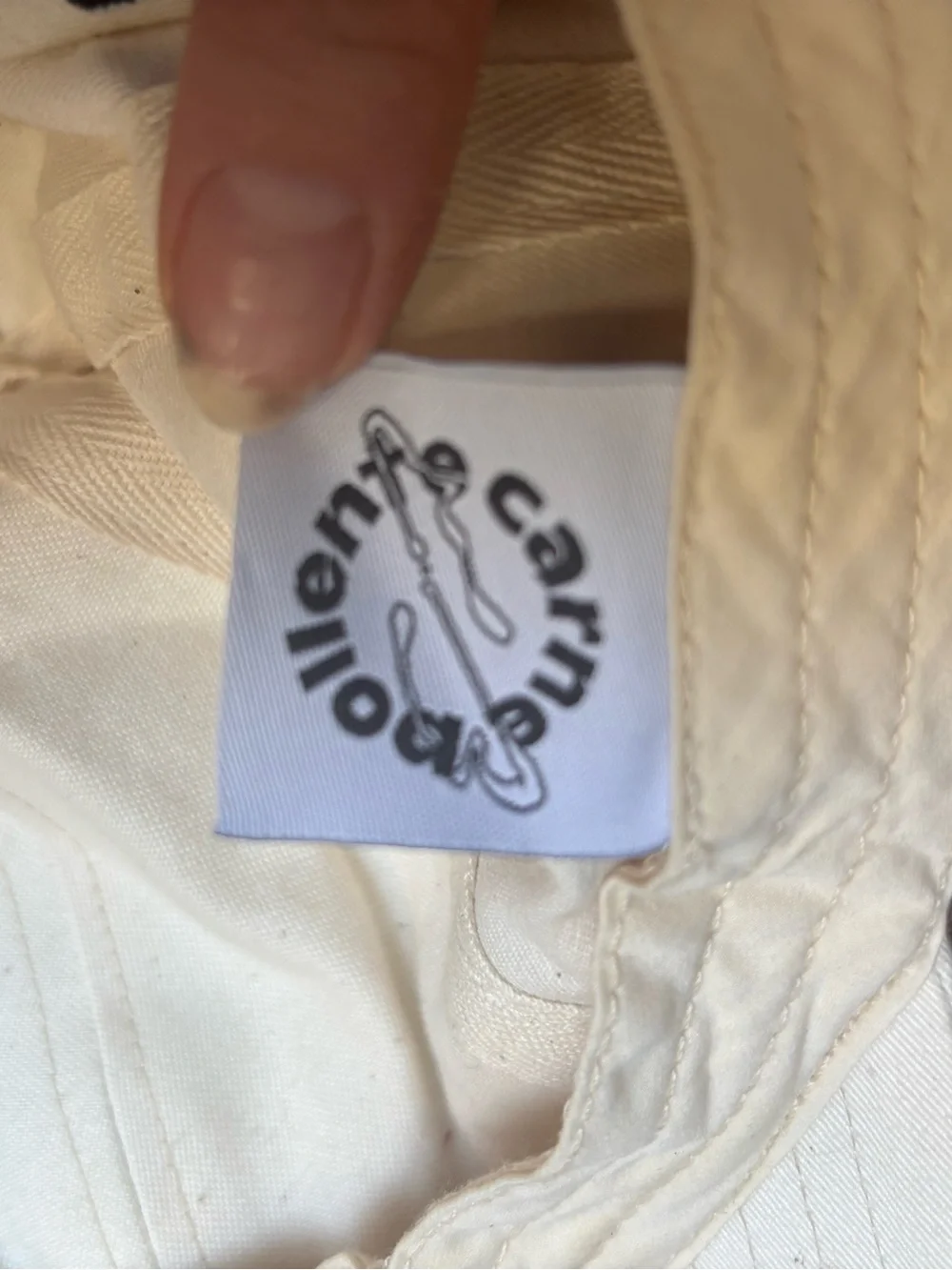 Carmen Bollenta Shared Pleasures cap